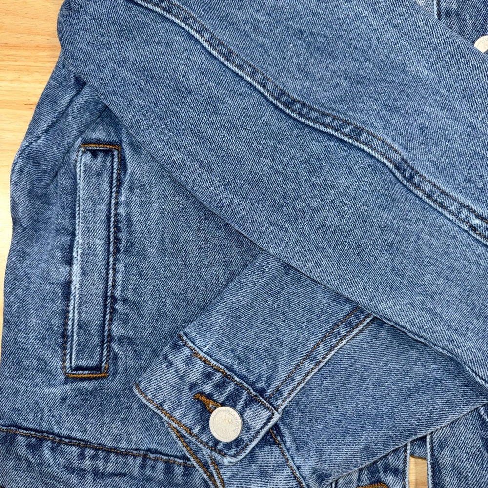 Blank NYC Classic Blue Denim Jacket - Picture 4 of 11